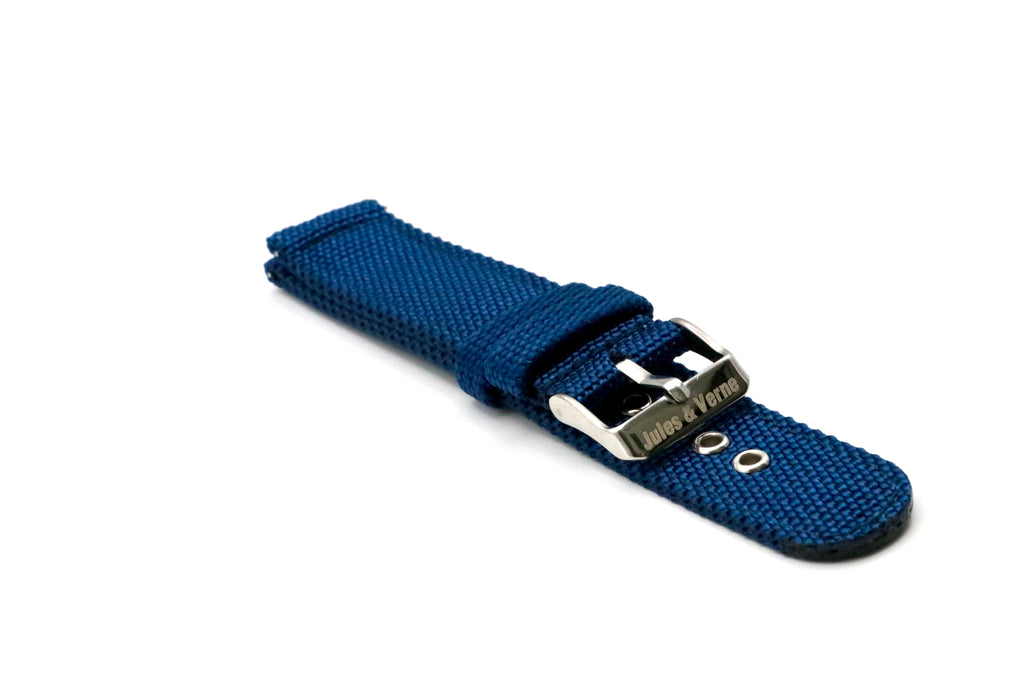 Columbiad : Bracelet Swatch x Omega Bleu