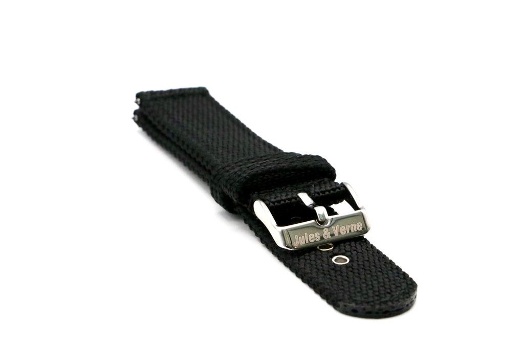 Columbiad : Bracelet Swatch x Omega Noir