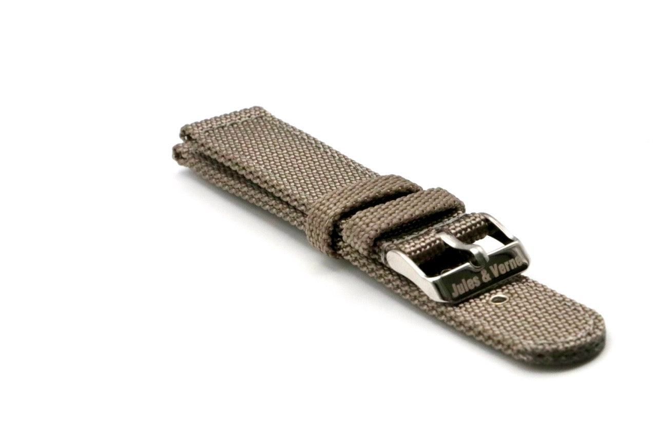 Columbiad : Bracelet Swatch x Omega Gris