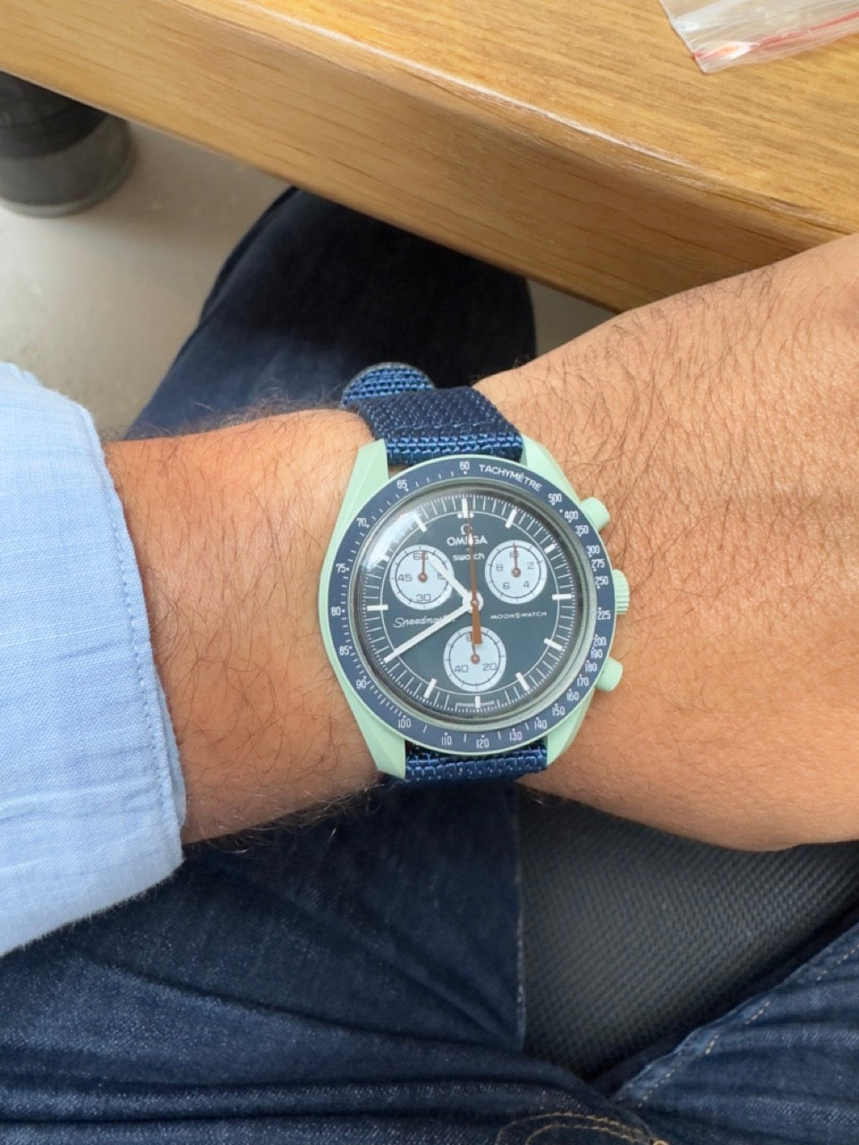 Columbiad : Bracelet Swatch x Omega Bleu