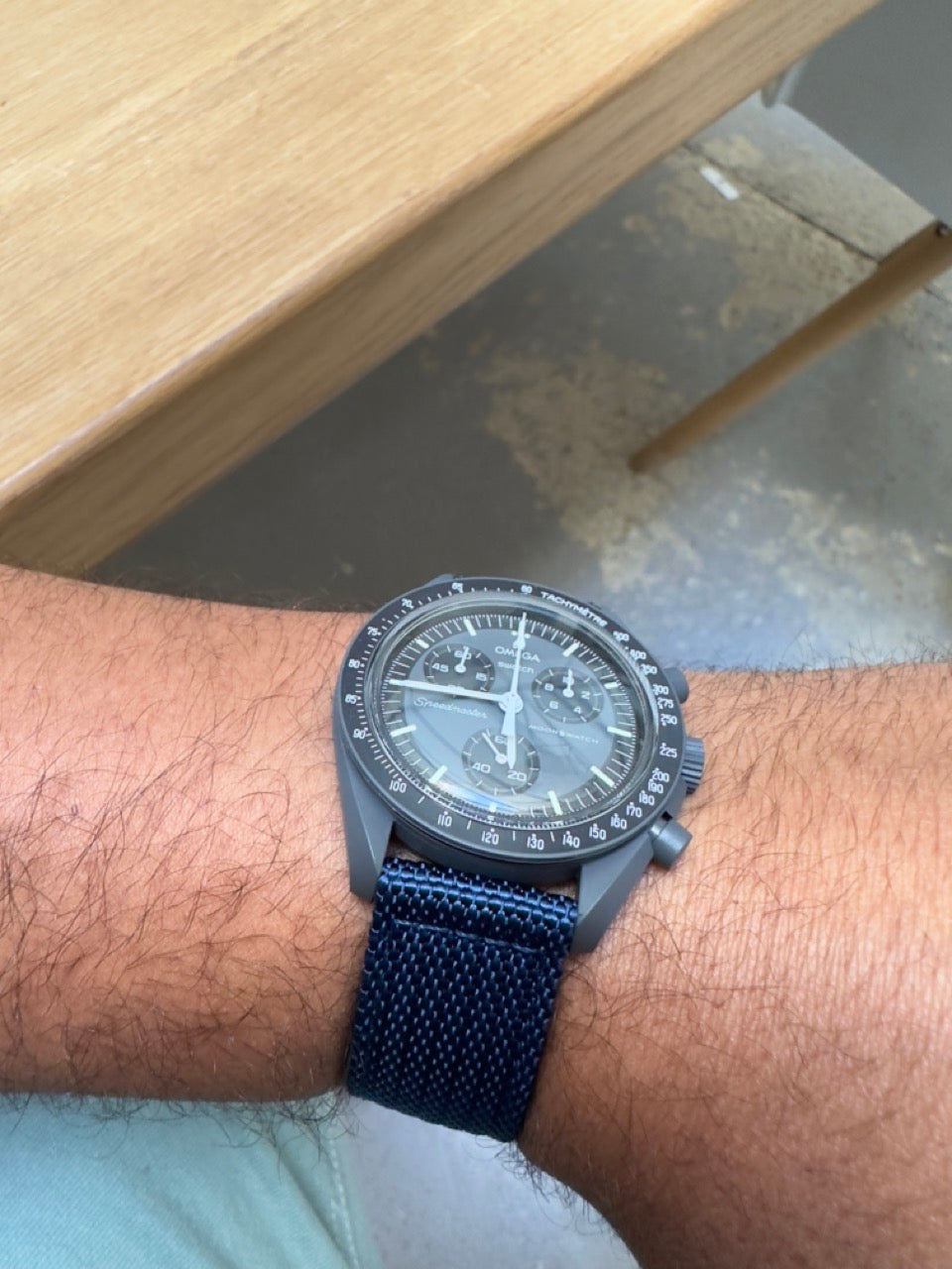 Columbiad : Bracelet Swatch x Omega Bleu