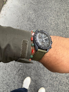 Columbiad : Bracelet Swatch x Omega Vert